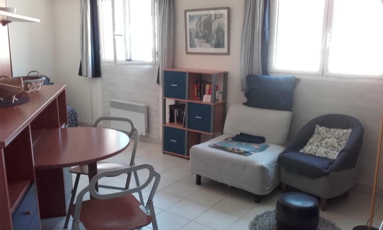 22 Place Saint-Roch Menton Bagian luar foto
